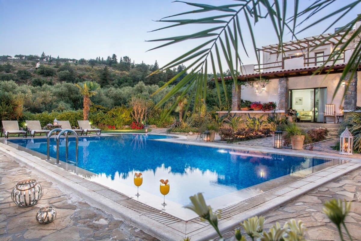 Chania Secluded Gem - Kallithea Private Pool Villa Pemonia Esterno foto